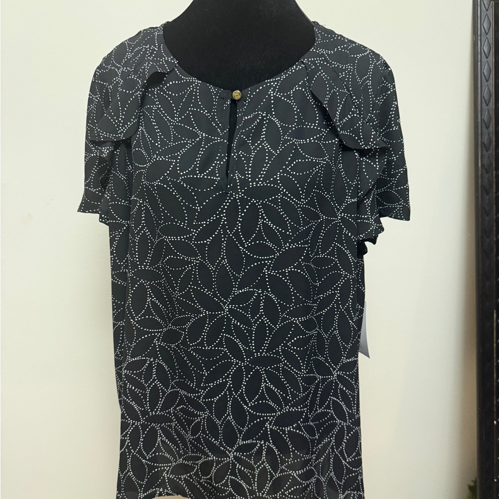 Liz Claiborne Black Short Sleeve Printed Blouse
